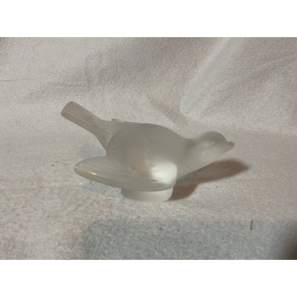 Lalique Frosted Glass Bird Figurine in Clear White